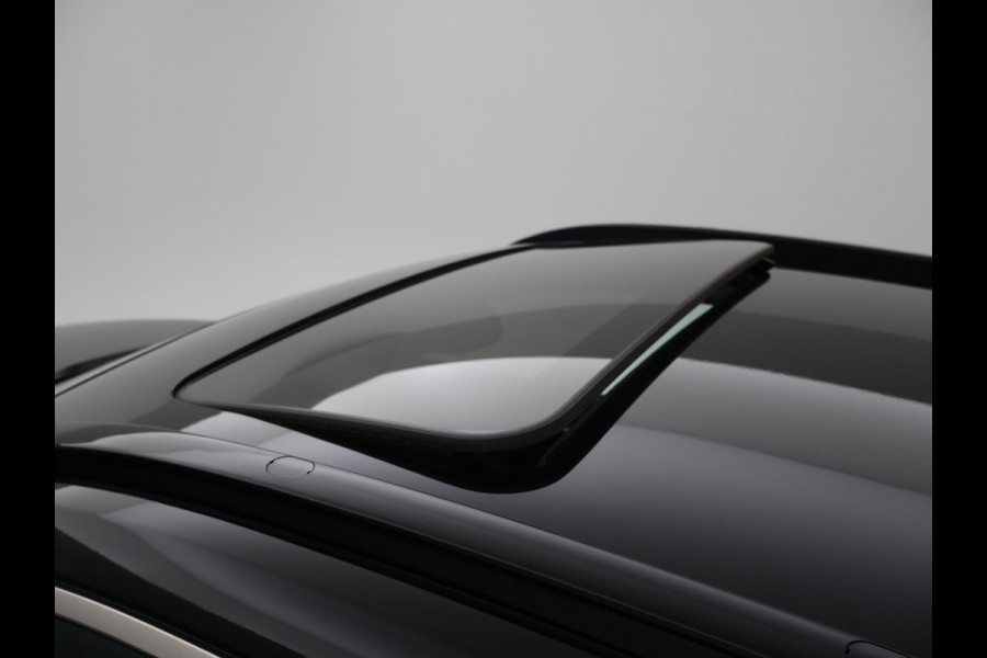 Kia Niro EV DYNAMICPLUSLINE 64.8 kWh + SCHUIFDAK | LEDER | HEAD-UP | CAMERA | SFEERVERLICHTING | ADAPTIVE CRUISE