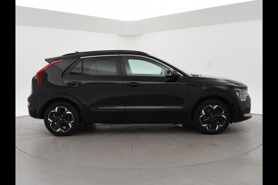 Kia Niro EV DYNAMICPLUSLINE 64.8 kWh + SCHUIFDAK | LEDER | HEAD-UP | CAMERA | SFEERVERLICHTING | ADAPTIVE CRUISE
