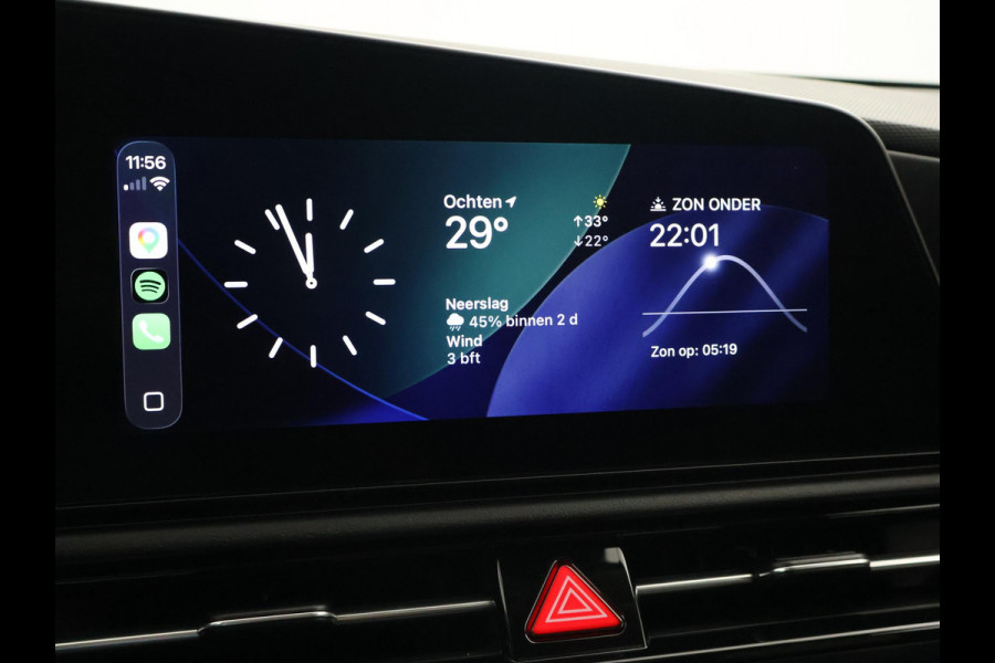 Kia Niro EV DYNAMICPLUSLINE 64.8 kWh + SCHUIFDAK | LEDER | HEAD-UP | CAMERA | SFEERVERLICHTING | ADAPTIVE CRUISE