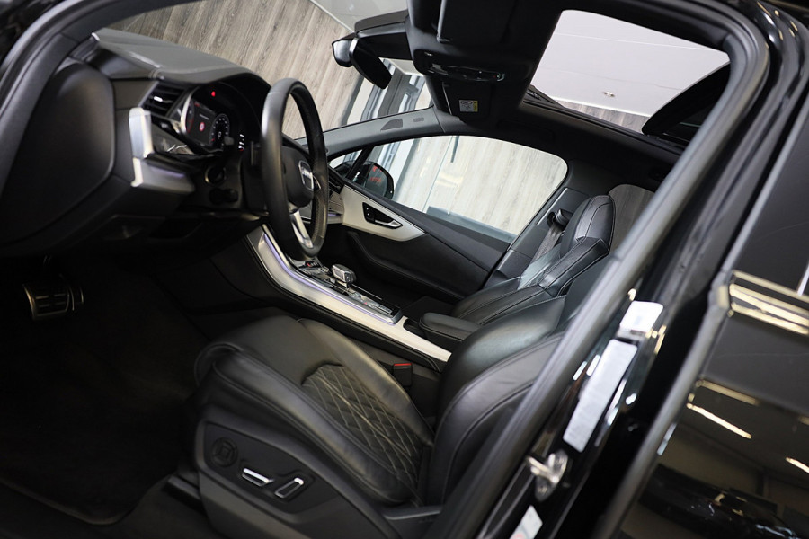Audi Q7 55 TFSI Quattro SQ7 Look / 7 Persoons / RS Zetels / Head Up / Open Pano / Acc / Memory / Dode Hoek / 23 Inch / Trekhaak