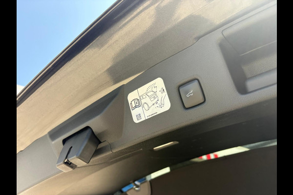 Ford Kuga 2.5 PHEV ST-Line X