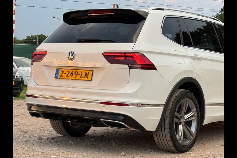 Volkswagen Tiguan Allspace R LINE/DSG/VIRTUEL/ACC/LANE ASSIST