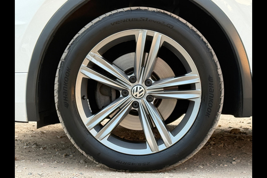 Volkswagen Tiguan Allspace R LINE/DSG/VIRTUEL/ACC/LANE ASSIST