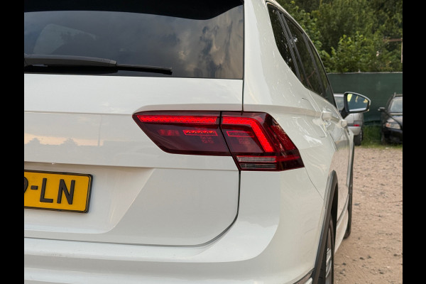 Volkswagen Tiguan Allspace R LINE/DSG/VIRTUEL/ACC/LANE ASSIST