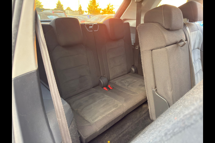 Volkswagen Tiguan Allspace R LINE/DSG/VIRTUEL/ACC/LANE ASSIST