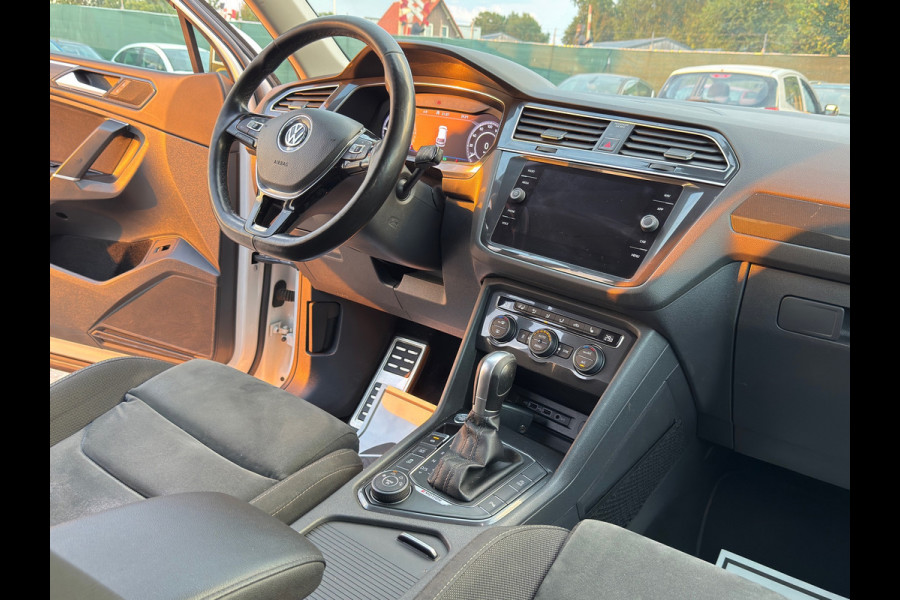 Volkswagen Tiguan Allspace R LINE/DSG/VIRTUEL/ACC/LANE ASSIST