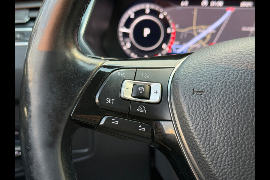 Volkswagen Tiguan Allspace R LINE/DSG/VIRTUEL/ACC/LANE ASSIST