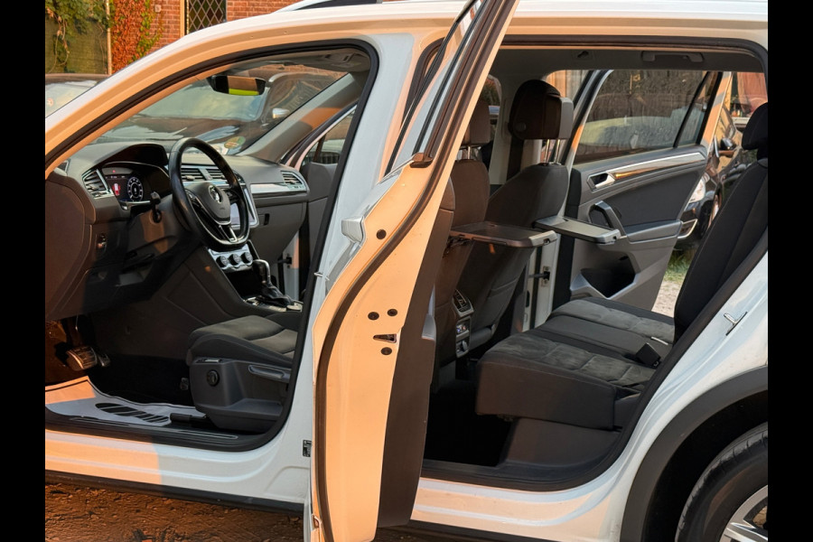 Volkswagen Tiguan Allspace R LINE/DSG/VIRTUEL/ACC/LANE ASSIST