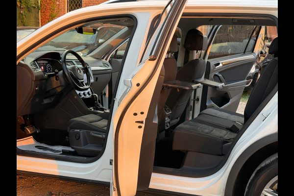 Volkswagen Tiguan Allspace R LINE/DSG/VIRTUEL/ACC/LANE ASSIST