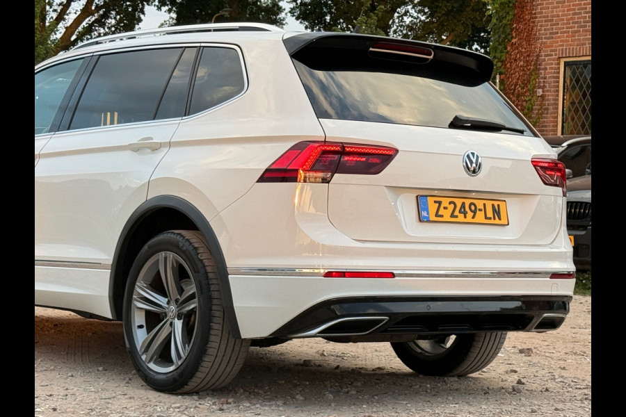 Volkswagen Tiguan Allspace R LINE/DSG/VIRTUEL/ACC/LANE ASSIST