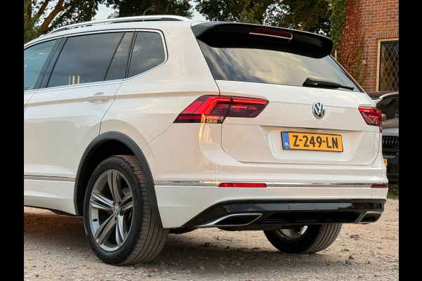 Volkswagen Tiguan Allspace R LINE/DSG/VIRTUEL/ACC/LANE ASSIST