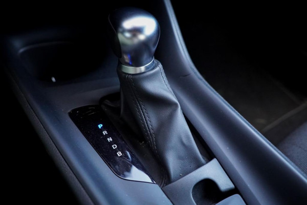 Toyota C-HR 1.8 Hybrid Dynamic / Carplay / Adaptive Cruise / Camera