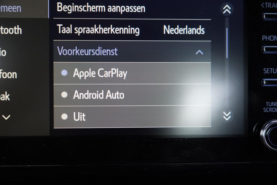 Toyota C-HR 1.8 Hybrid Dynamic / Carplay / Adaptive Cruise / Camera