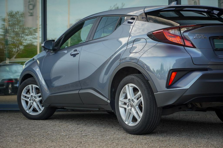 Toyota C-HR 1.8 Hybrid Dynamic / Carplay / Adaptive Cruise / Camera