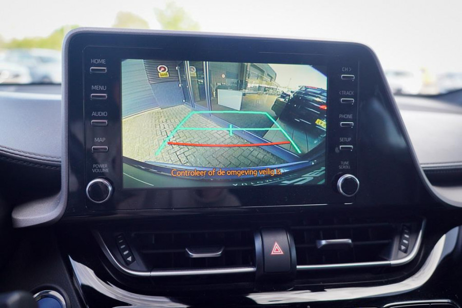 Toyota C-HR 1.8 Hybrid Dynamic / Carplay / Adaptive Cruise / Camera