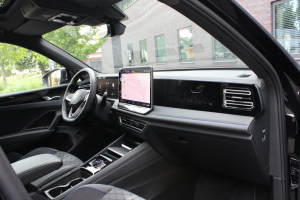 Volkswagen Tiguan 1.5 eHybrid R-Line Edition