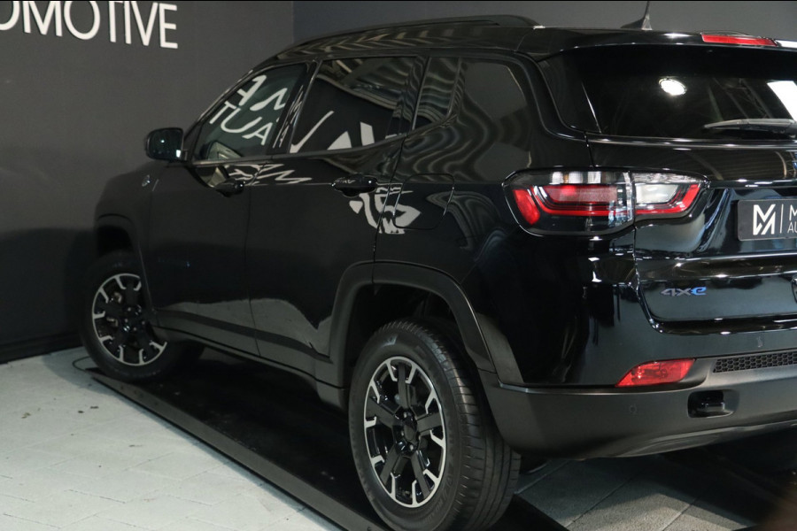 Jeep Compass 4xe 240 Plug-in Hybrid Electric Trailhawk / ACC / KEYLESS / CAMERA / CARPLAY