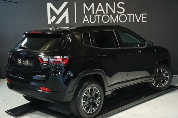 Jeep Compass 4xe 240 Plug-in Hybrid Electric Trailhawk / ACC / KEYLESS / CAMERA / CARPLAY