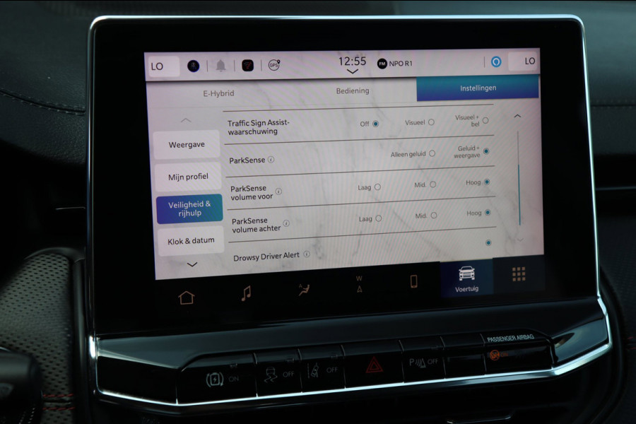 Jeep Compass 4xe 240 Plug-in Hybrid Electric Trailhawk / ACC / KEYLESS / CAMERA / CARPLAY