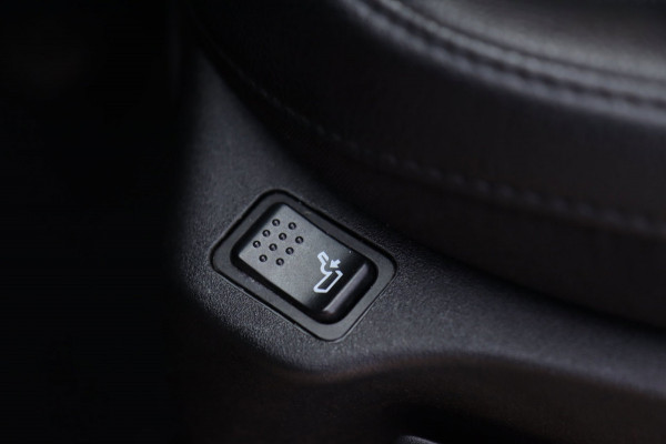 Jeep Compass 4xe 240 Plug-in Hybrid Electric Trailhawk / ACC / KEYLESS / CAMERA / CARPLAY