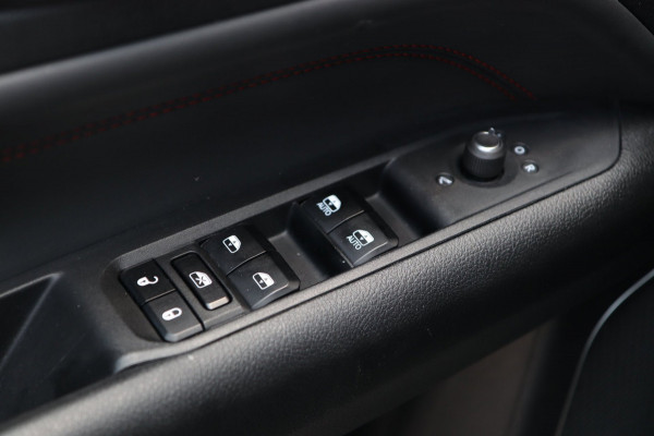 Jeep Compass 4xe 240 Plug-in Hybrid Electric Trailhawk / ACC / KEYLESS / CAMERA / CARPLAY