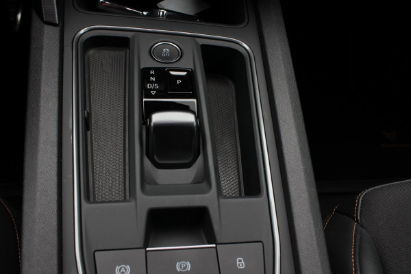 CUPRA Formentor 1.4 e-Hybrid Business