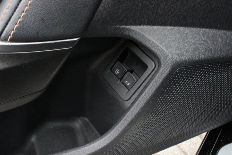 CUPRA Formentor 1.4 e-Hybrid Business