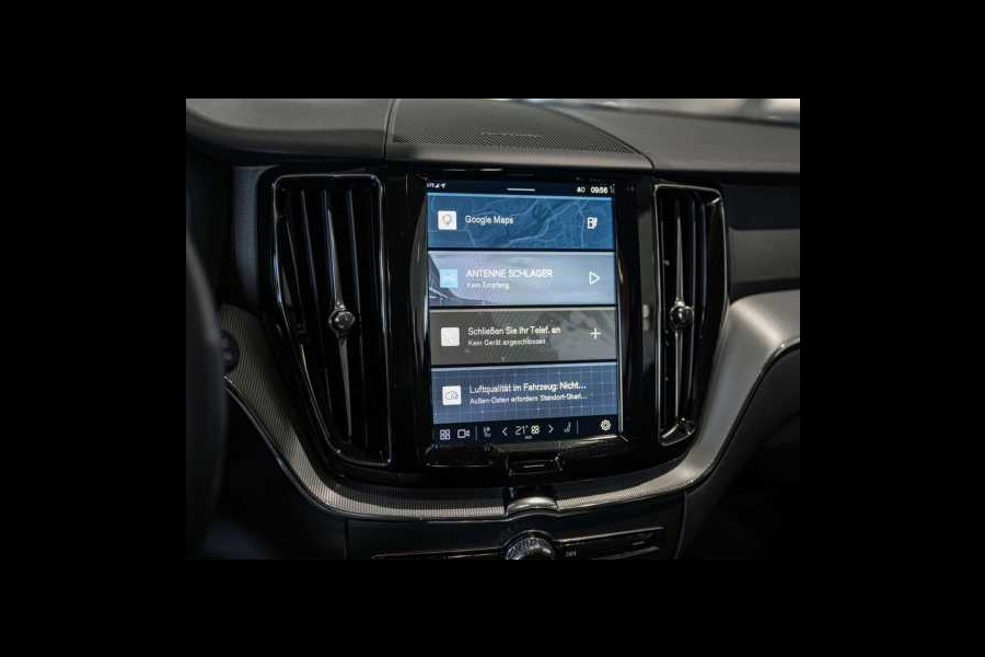 Volvo XC60 2.0 T8 Plug-in hybrid AWD Plus Dark (335kW/455PK) PANORAMA, LUCHTV, WINTER, HuD ** 1e EIG - Ex VOLVO) ** INFORMEER OOK NAAR ONZE AANTREKKELIJKE FINANCIAL-LEASE TARIEVEN **
