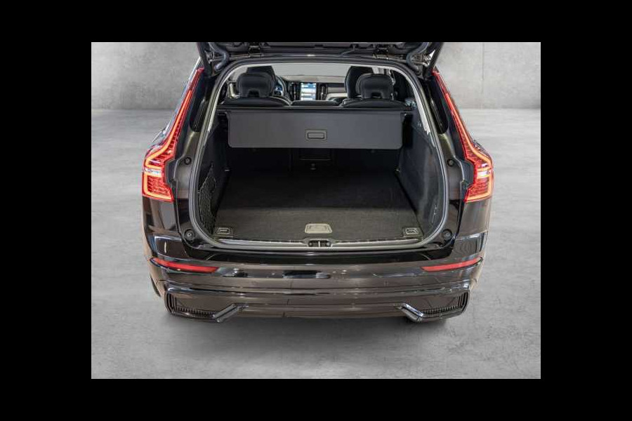 Volvo XC60 2.0 T8 Plug-in hybrid AWD Plus Dark (335kW/455PK) PANORAMA, LUCHTV, WINTER, HuD ** 1e EIG - Ex VOLVO) ** INFORMEER OOK NAAR ONZE AANTREKKELIJKE FINANCIAL-LEASE TARIEVEN **
