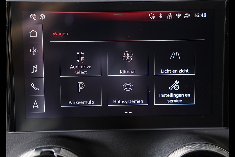 Audi Q2 35 TFSI S Line / 150 PK / AUT / Virtual Cockpit / Navi / ACC / Open Panoramadak / Ecc / Led / Pdc / Trekhaak / 18 Inch