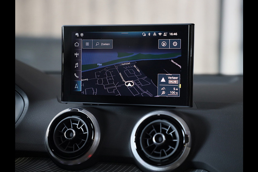 Audi Q2 35 TFSI S Line / 150 PK / AUT / Virtual Cockpit / Navi / ACC / Open Panoramadak / Ecc / Led / Pdc / Trekhaak / 18 Inch
