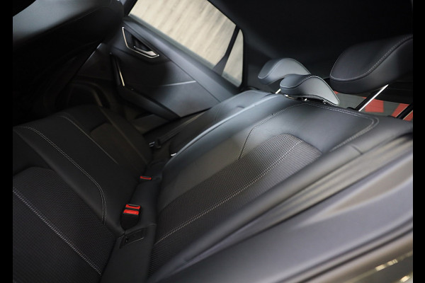 Audi Q2 35 TFSI S Line / 150 PK / AUT / Virtual Cockpit / Navi / ACC / Open Panoramadak / Ecc / Led / Pdc / Trekhaak / 18 Inch