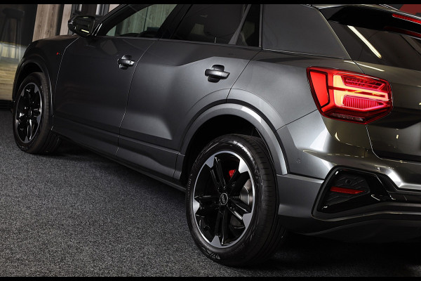 Audi Q2 35 TFSI S Line / 150 PK / AUT / Virtual Cockpit / Navi / ACC / Open Panoramadak / Ecc / Led / Pdc / Trekhaak / 18 Inch