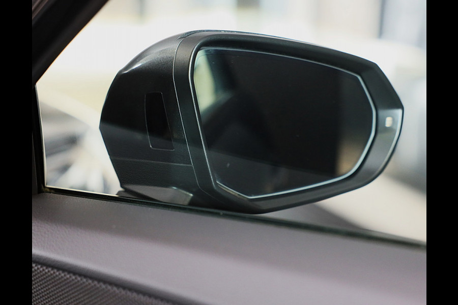 Audi Q2 35 TFSI S Line / 150 PK / AUT / Virtual Cockpit / Navi / ACC / Open Panoramadak / Ecc / Led / Pdc / Trekhaak / 18 Inch