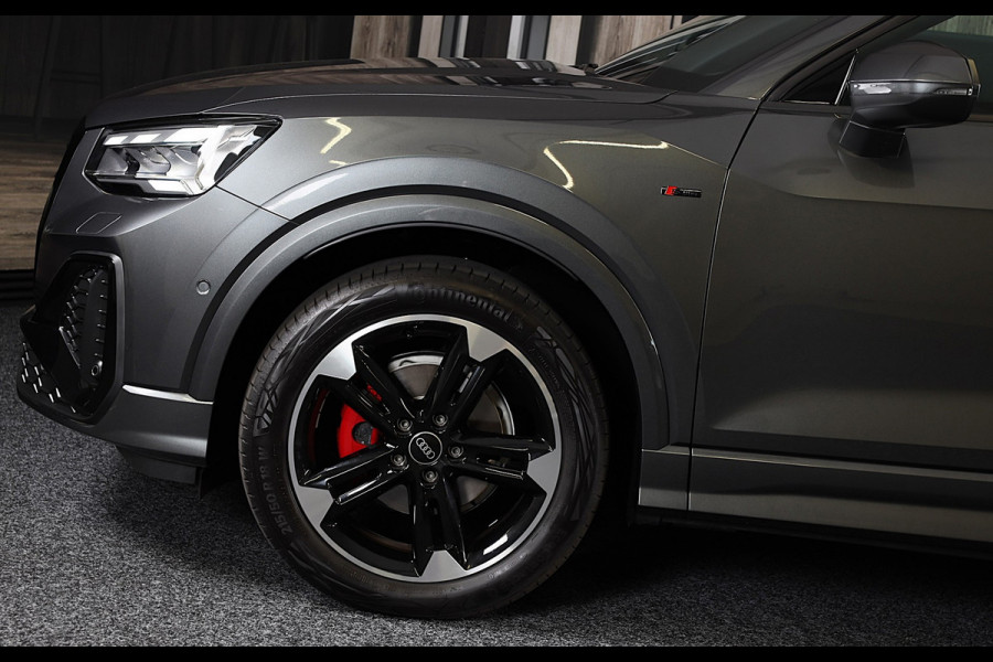 Audi Q2 35 TFSI S Line / 150 PK / AUT / Virtual Cockpit / Navi / ACC / Open Panoramadak / Ecc / Led / Pdc / Trekhaak / 18 Inch