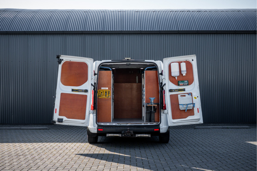 Ford Transit Custom 2.0 EcoBlue L2H1 | 130 PK | LED | Cruise | Airco | Trekhaak