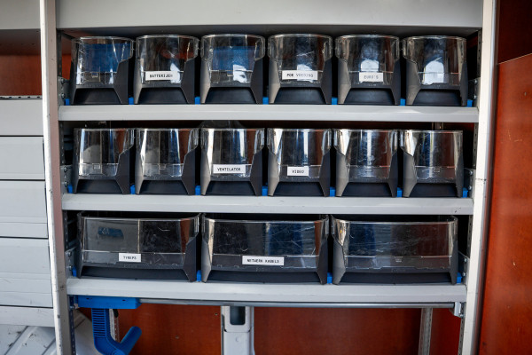 Ford Transit Custom 2.0 EcoBlue L2H1 | 130 PK | LED | Cruise | Airco | Trekhaak