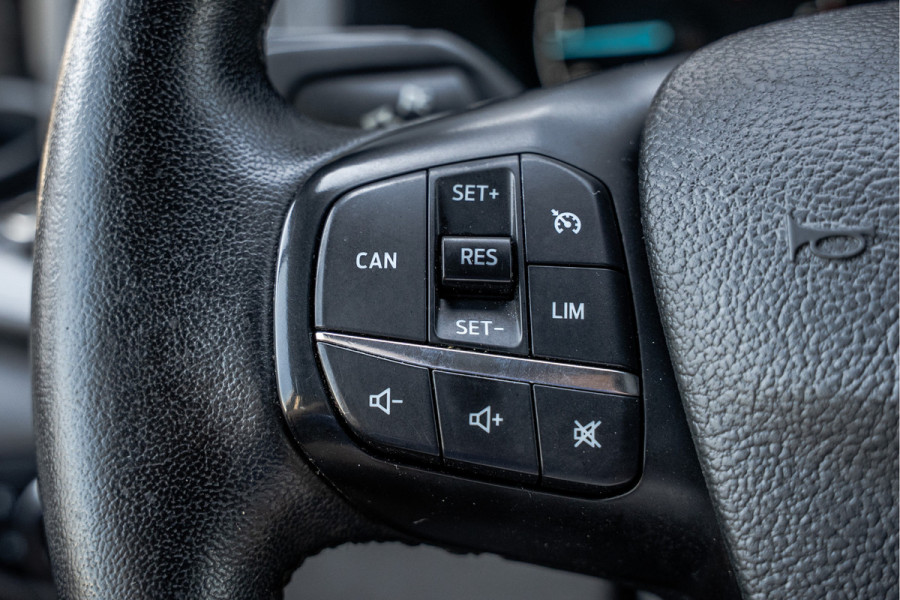 Ford Transit Custom 2.0 EcoBlue L2H1 | 130 PK | LED | Cruise | Airco | Trekhaak