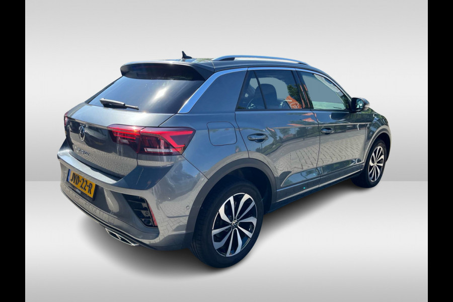 Volkswagen T-Roc 1.5 TSI R-Line Business / Trekhaak / Camera / CarPlay / Keyless / Getint glas / 17'' / Stoelverwarming / Virtual Cockpit / DAB / ACC