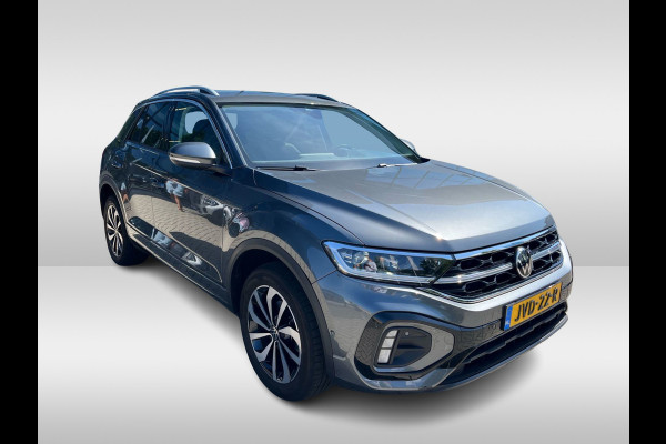 Volkswagen T-Roc 1.5 TSI R-Line Business / Trekhaak / Camera / CarPlay / Keyless / Getint glas / 17'' / Stoelverwarming / Virtual Cockpit / DAB / ACC
