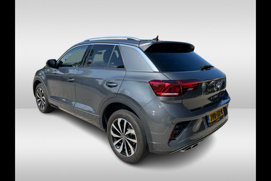 Volkswagen T-Roc 1.5 TSI R-Line Business / Trekhaak / Camera / CarPlay / Keyless / Getint glas / 17'' / Stoelverwarming / Virtual Cockpit / DAB / ACC