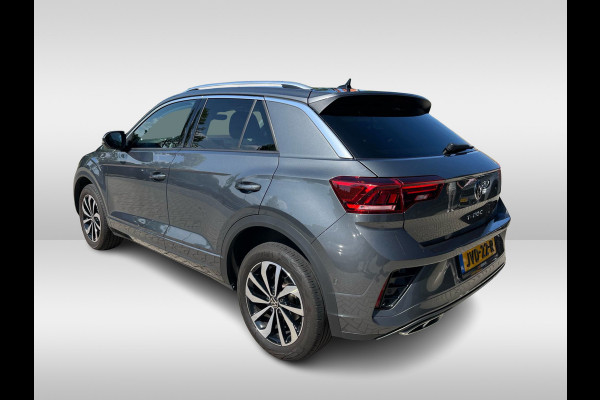 Volkswagen T-Roc 1.5 TSI R-Line Business / Trekhaak / Camera / CarPlay / Keyless / Getint glas / 17'' / Stoelverwarming / Virtual Cockpit / DAB / ACC