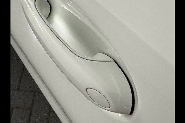 BMW 3 Serie Touring 330e M Sport HuD|Keyless|Sfeer|Camera
