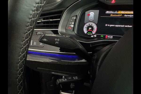 Audi Q8 55 TFSI e quattro S Line Pano|B&O|RS Seat|Trekhaak