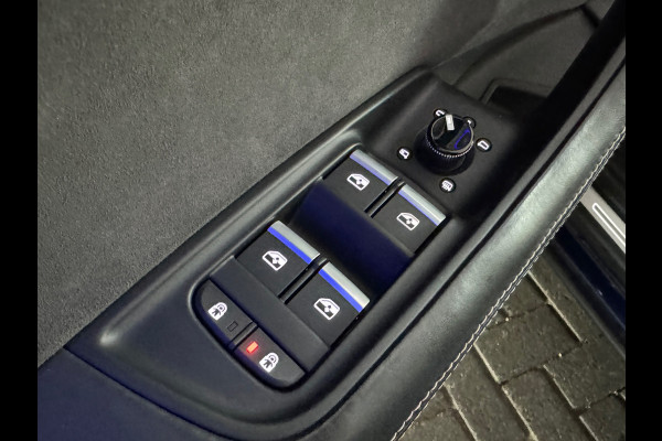 Audi Q8 55 TFSI e quattro S Line Pano|B&O|RS Seat|Trekhaak
