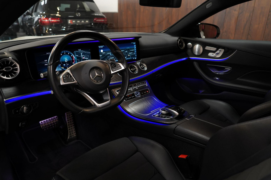 Mercedes-Benz E-Klasse Coupé 200 AMG|Pano||Burmester|Massage|Memory|360º|Diamond White|