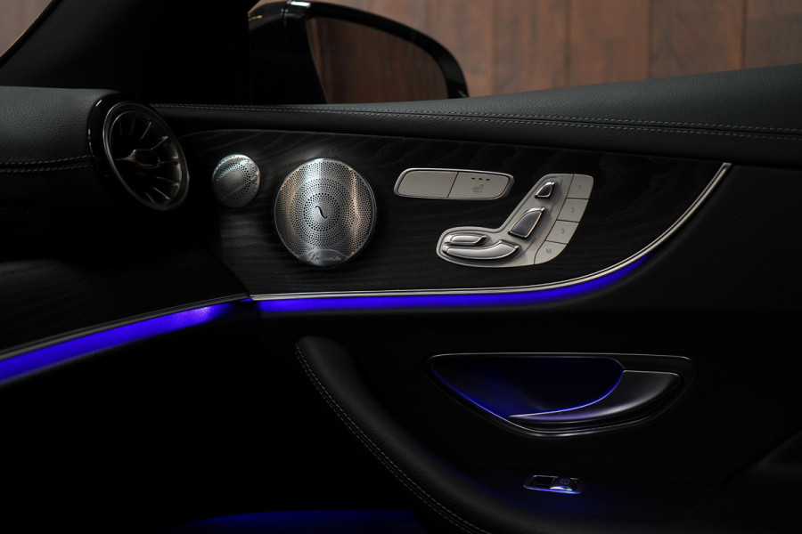 Mercedes-Benz E-Klasse Coupé 200 AMG|Pano||Burmester|Massage|Memory|360º|Diamond White|