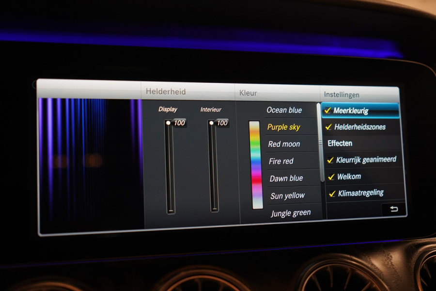 Mercedes-Benz E-Klasse Coupé 200 AMG|Pano||Burmester|Massage|Memory|360º|Diamond White|