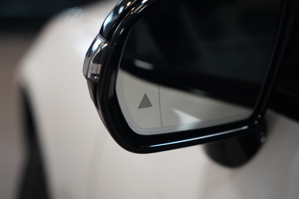 Mercedes-Benz E-Klasse Coupé 200 AMG|Pano||Burmester|Massage|Memory|360º|Diamond White|