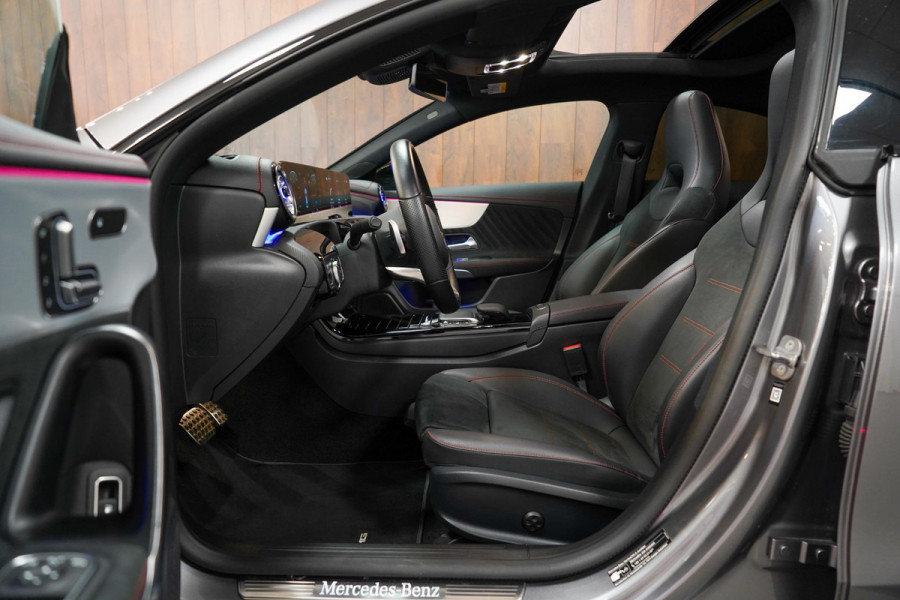 Mercedes-Benz CLA-Klasse 250 e AMG PANO|MEMORY|KEYLESS|